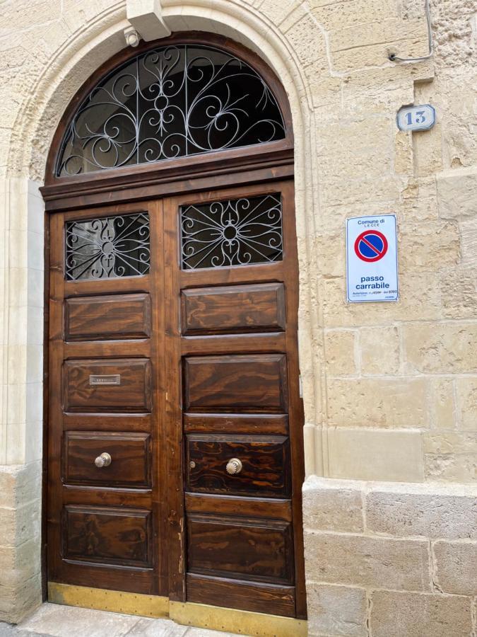 Casa Vacanze B&B Regina Maria Lecce Exterior photo