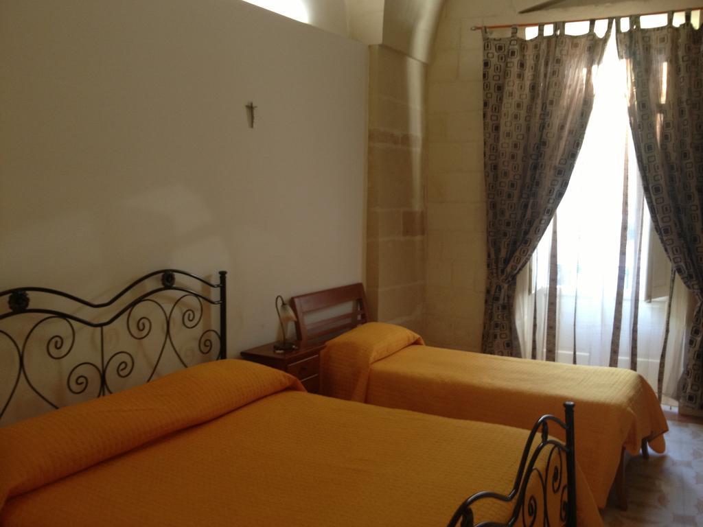 Casa Vacanze B&B Regina Maria Lecce Room photo